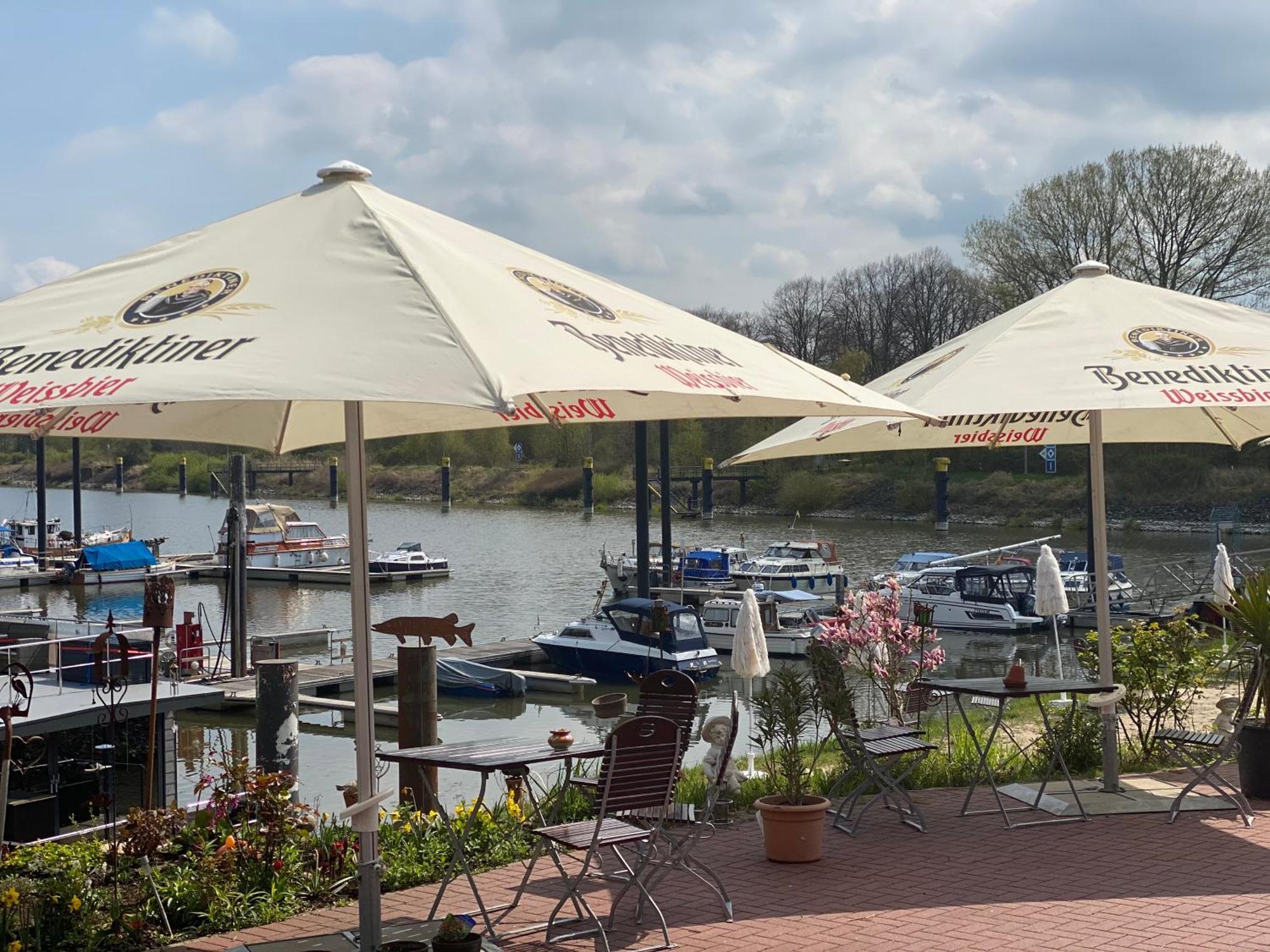Grillkota Holzhuette Hotel Lauenburg Exterior photo